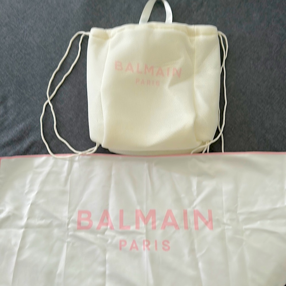 Balmain white pool bag w/ small towel